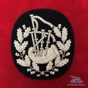  EE-022S - Pipe Major Crest - Silver on Blue 